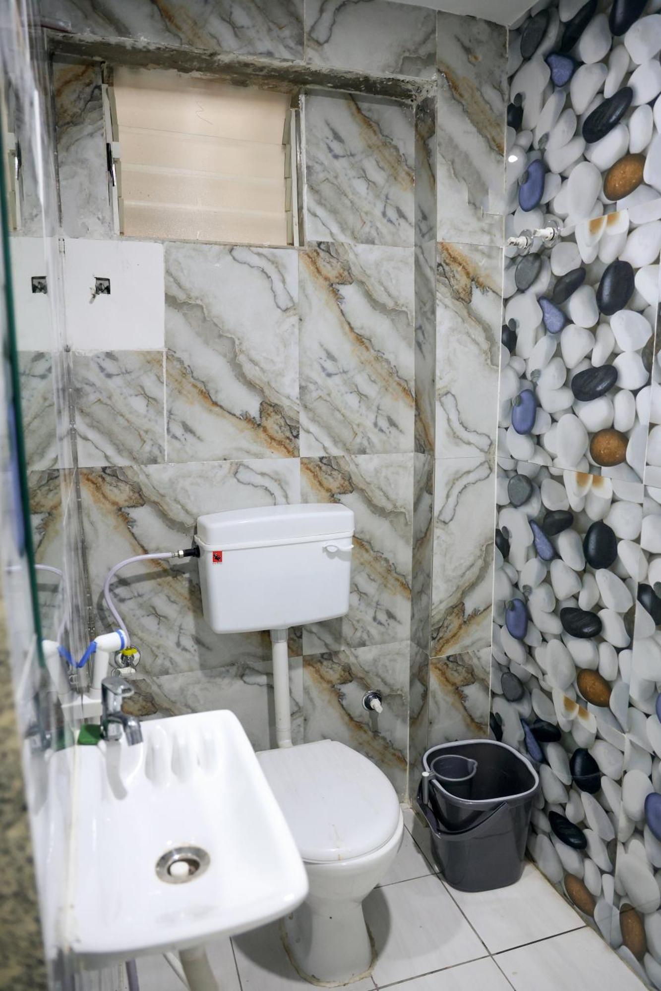 Hotel Aaram Kalupur 아흐메다바드 외부 사진